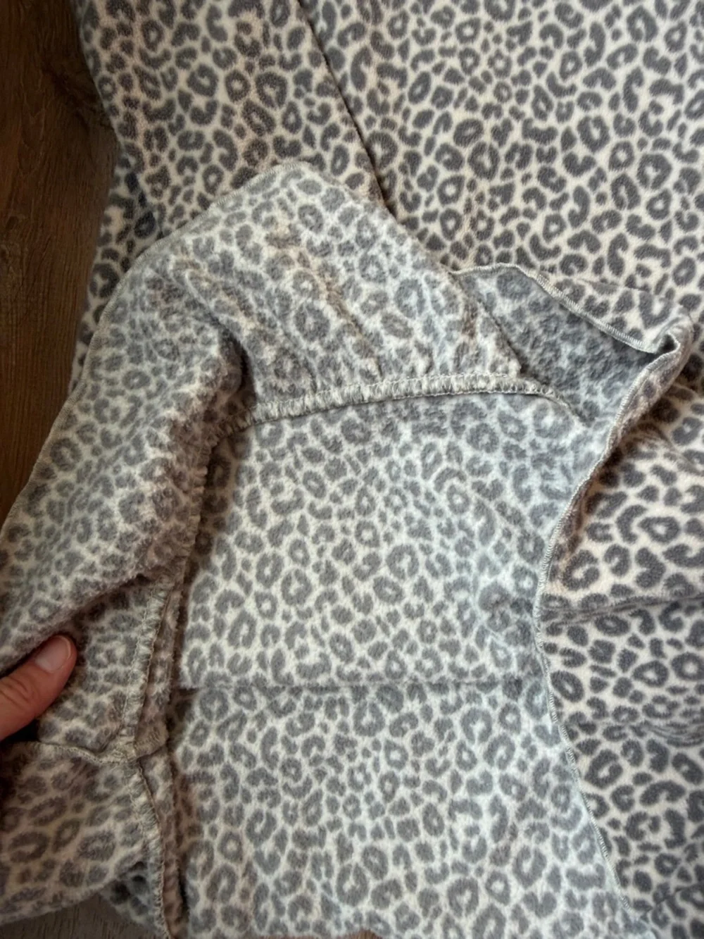 Carter's Girls' Leopard Cat Cozy Nightgown Long Sleeve Pajama Dress size 6-7